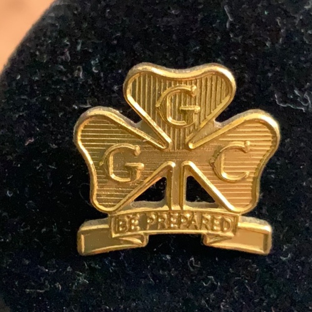 Girl Guide of Canada Vintage 1960’s Pin